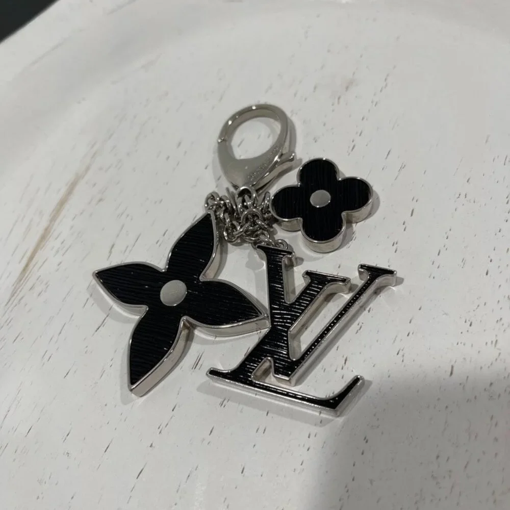 Louis Vuitton Silver/Black Key Chain/Bag Charm (JB1274)